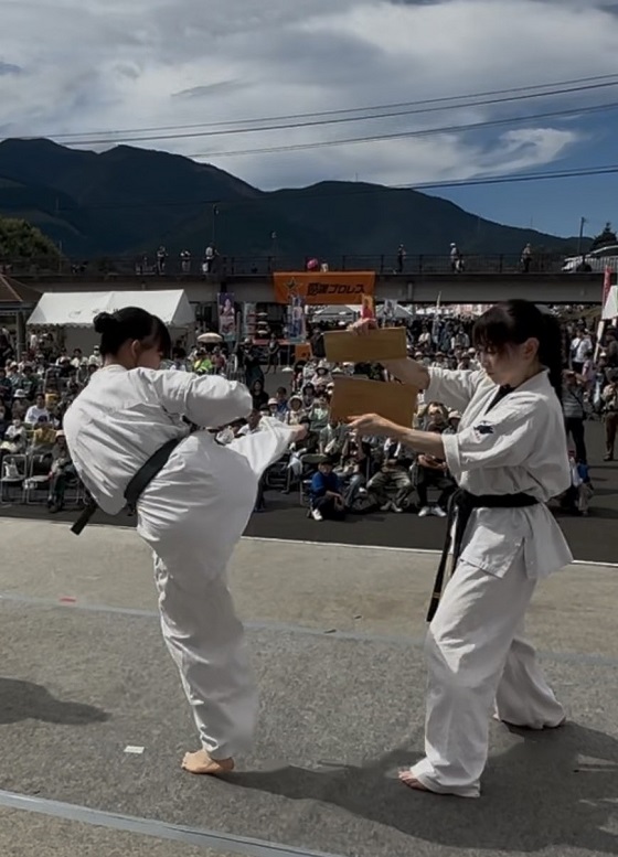 ファイル 1019-4.jpg