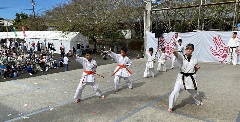 ファイル 1021-3.jpg