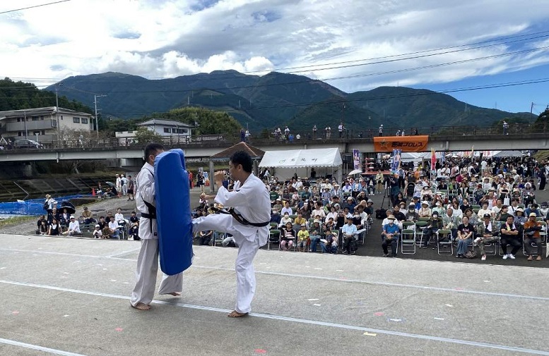 ファイル 1021-5.jpg