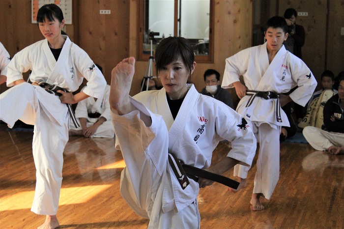 ファイル 305-1.jpg