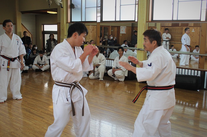 ファイル 383-2.jpg