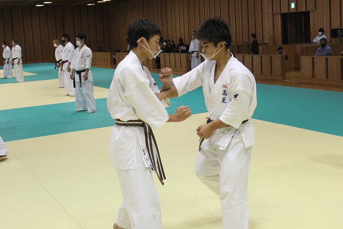ファイル 561-4.jpg
