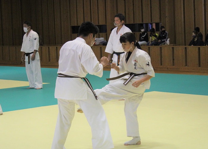 ファイル 564-4.jpg