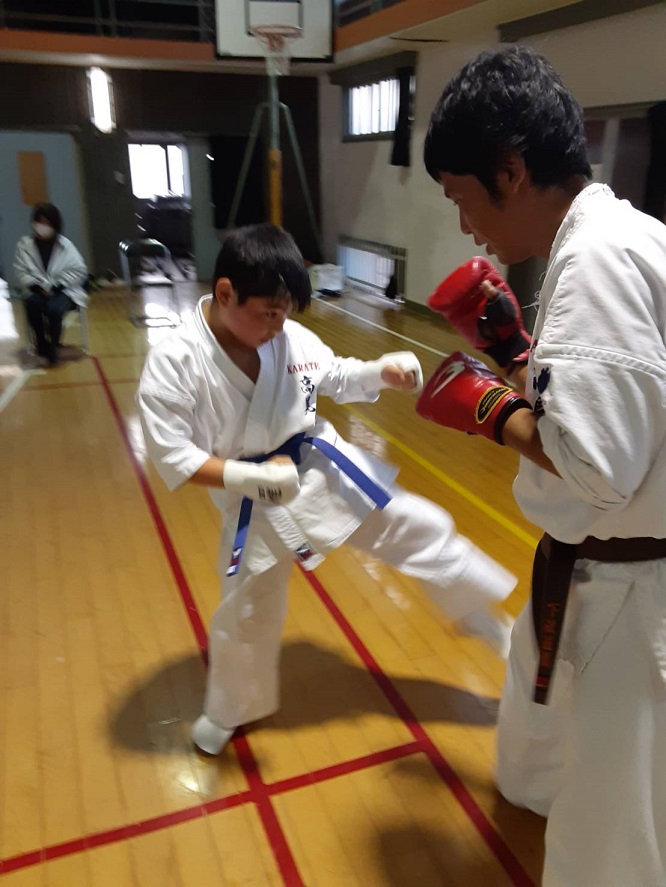 ファイル 695-3.jpg