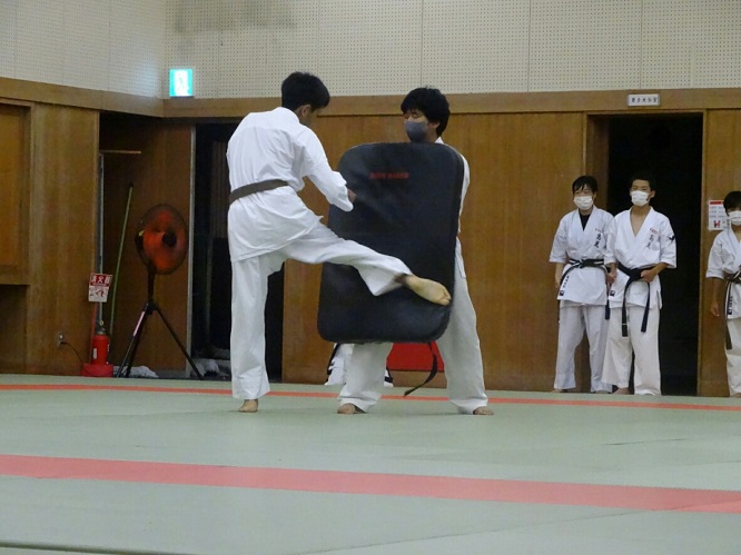 ファイル 712-4.jpg