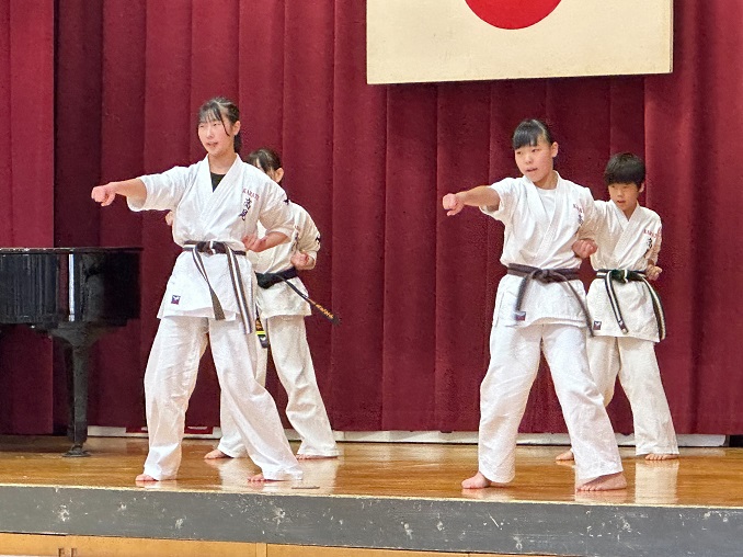 ファイル 810-3.jpg