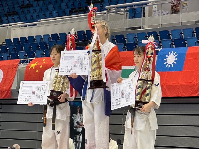 ファイル 818-1.jpg