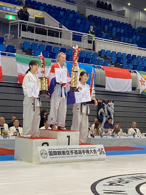 ファイル 818-3.jpg