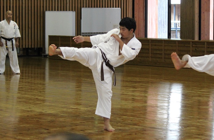 ファイル 820-3.jpg