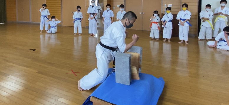 ファイル 845-4.jpg