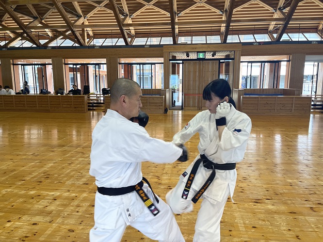 ファイル 887-4.jpg