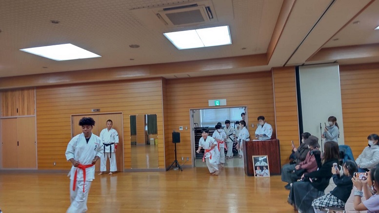 ファイル 930-3.jpg