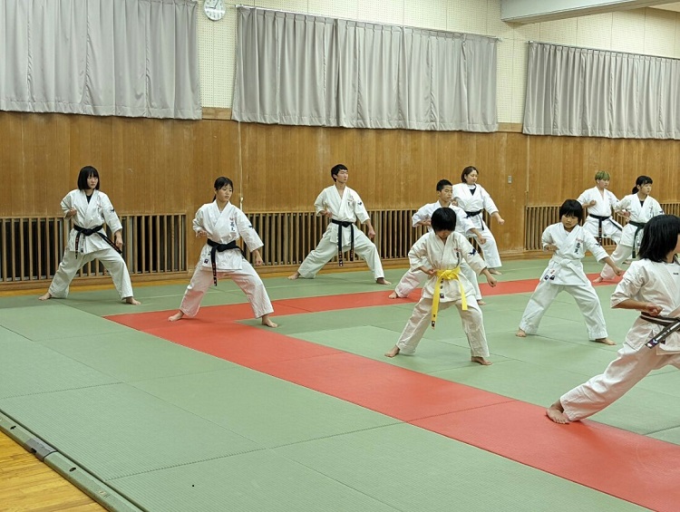 ファイル ohnishi-2.jpg